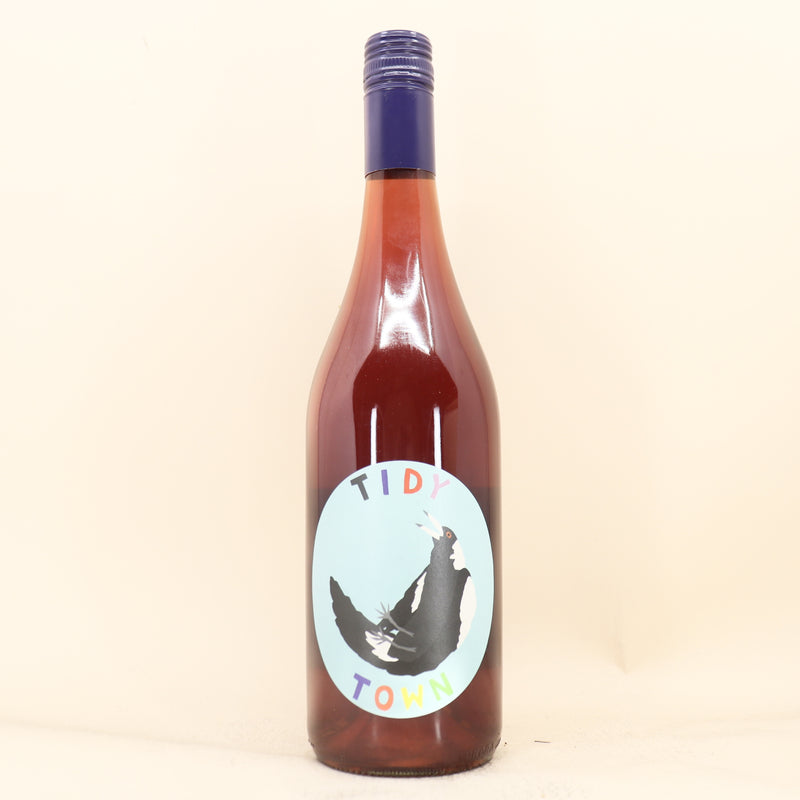 Tidy Town 2023 Swoopy Boi Lambrusco Chilled Red Bottle 750ml